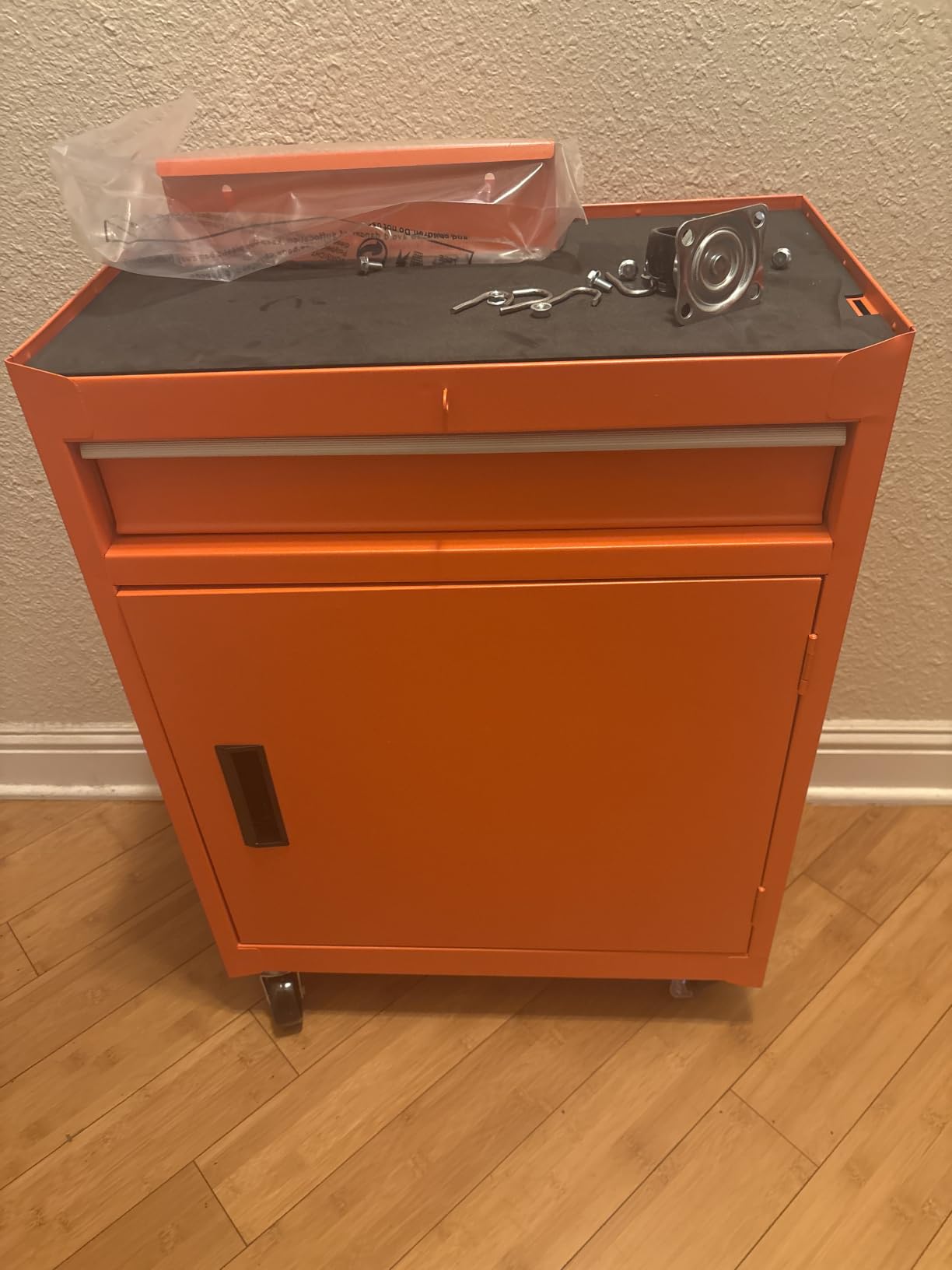 Goplus Tool Chest, 5-Drawer Rolling Cabinet with Detachable Top Toolbox, Lockable Wheels, Lock Bar, Protective Liner & Tool Rack, Metal Storage Cart for Garage Workshop customer photo 1