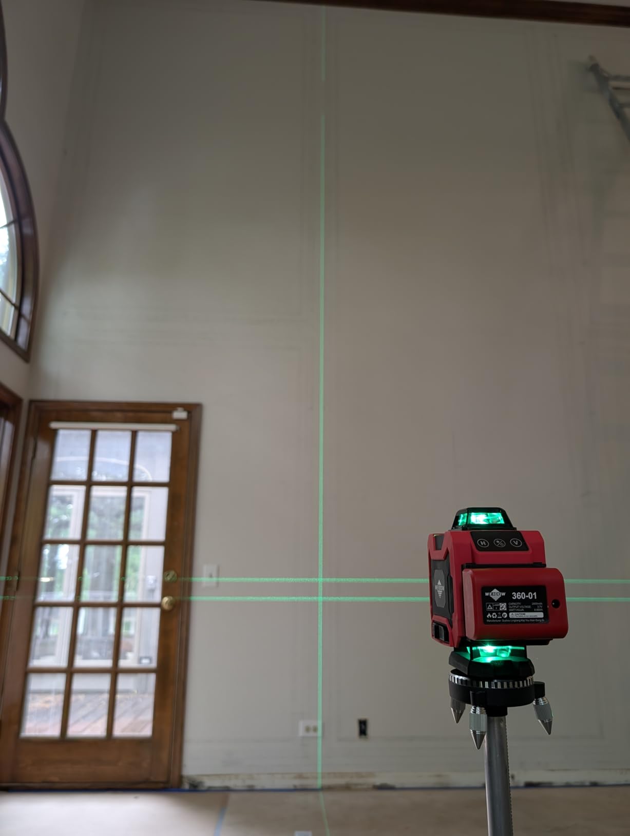 WEIDDW Laser Level 360° Green Cross Line Self Leveling Laser Measuring Tool customer photo 2