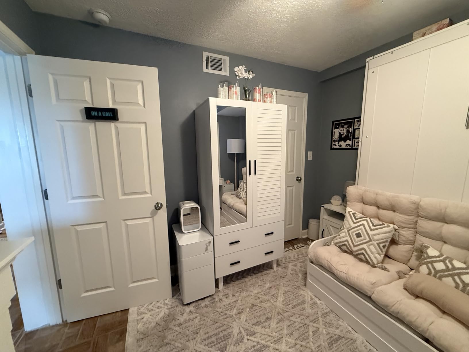 jiteentarou 4 Door Armoire Wardrobe Closet Cabinet with Drawers and LED Lights, Multi-Tier Shelves, Hanging Rod & 4 Louver Doors, Large Capacity Storage Wardrobe Armoire for Bedroom(4 Doors White) customer photo 1