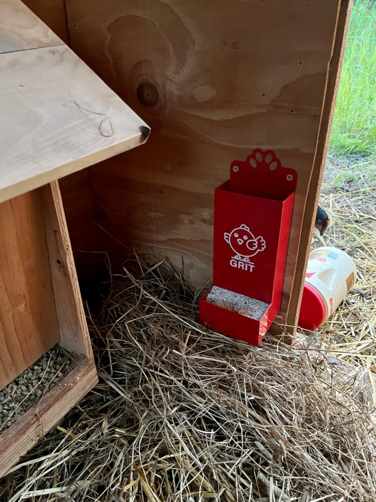 Rat Proof MAX-25Lbs Treadle Chicken Feeder No Waste Poultry Feeder customer photo 2
