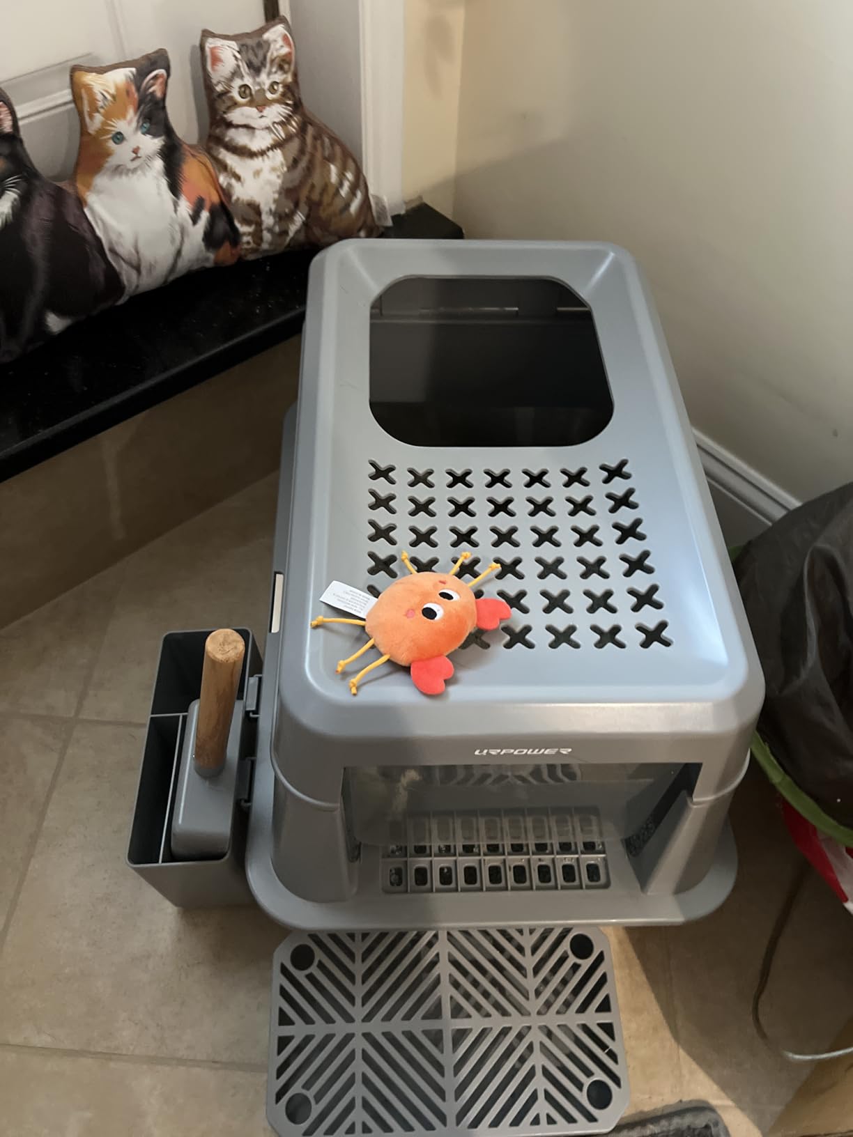 URPOWER Extra Large Stainless Steel Litter Box with Lid for Large Cats customer photo 2