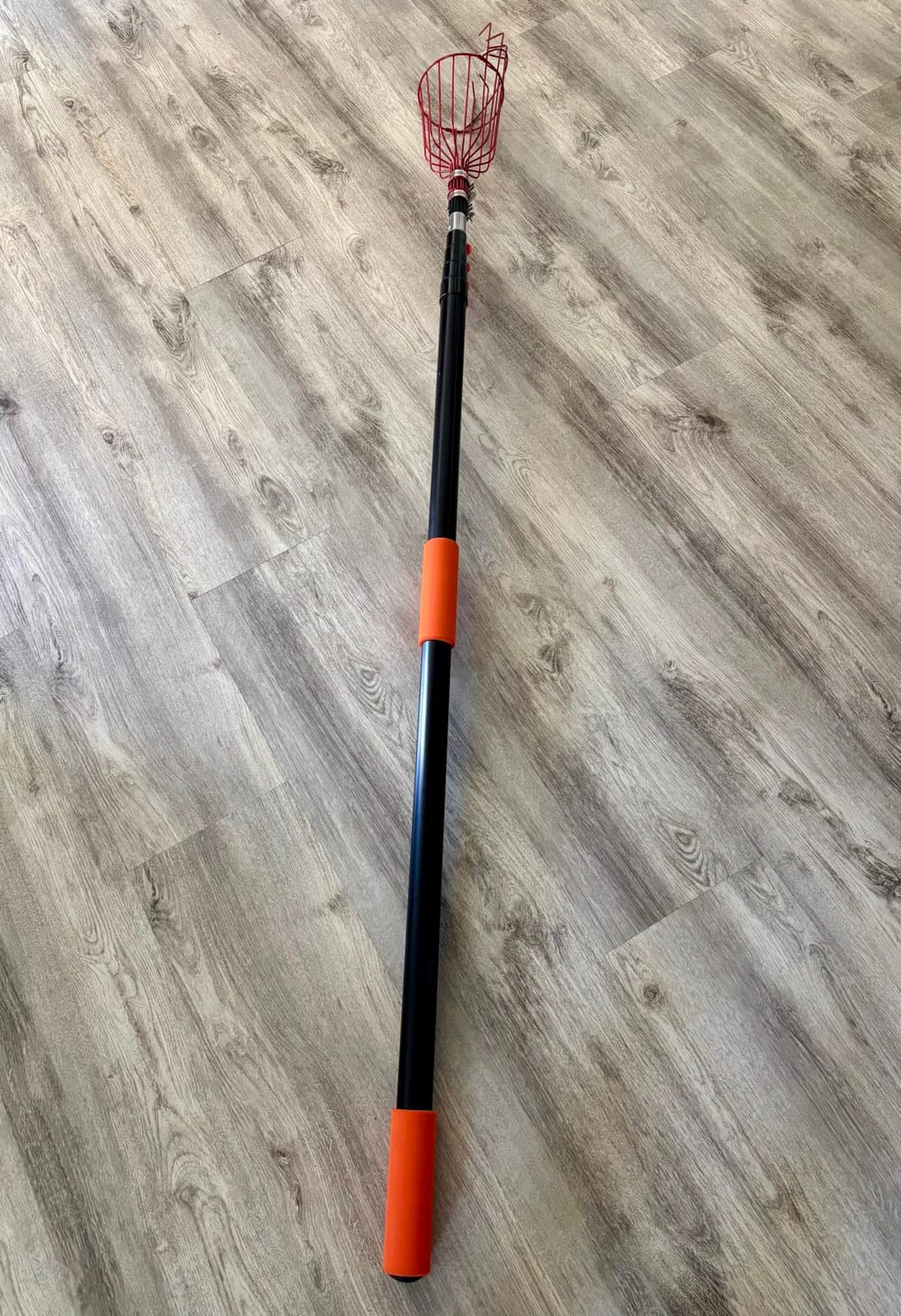 LAANPOLE 26FT Reach Fruit Picker Pole with Basket Telescoping, Apple Picker with 5-20FT Telescoping Pole for Apple Orange Lemon Mango Avocado Guava Fruit Picking customer photo 1