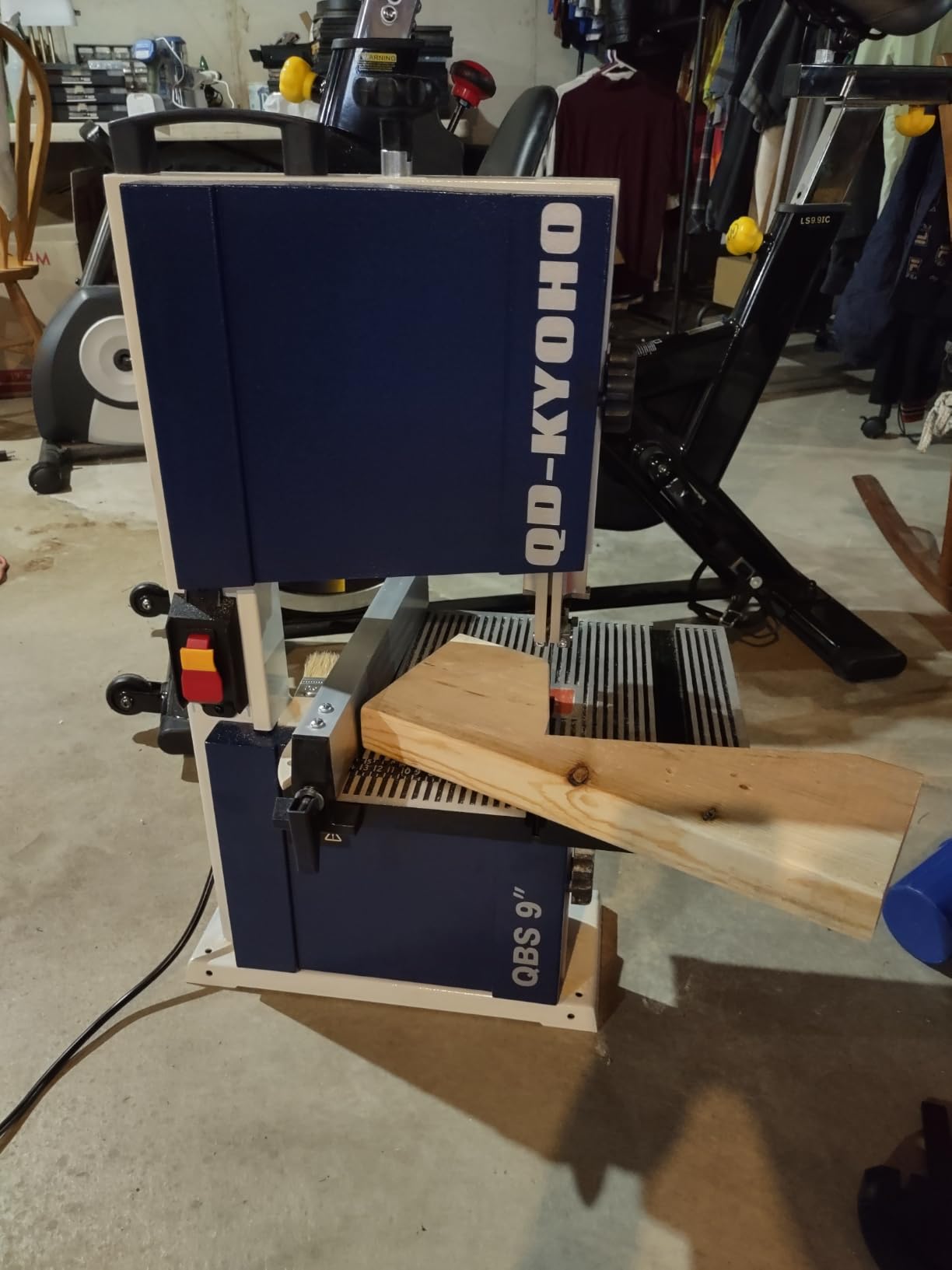 Band Saw, 14 Inch Bandsaw for Woodworking, 1445 & 2950 FPM Dual-Speed Bandsaw, 2 HP,120 V 14-Amp Motor, Band Saws with Solid Cast Iron Table, Iron Bandsaws with Overload Protection customer photo 2