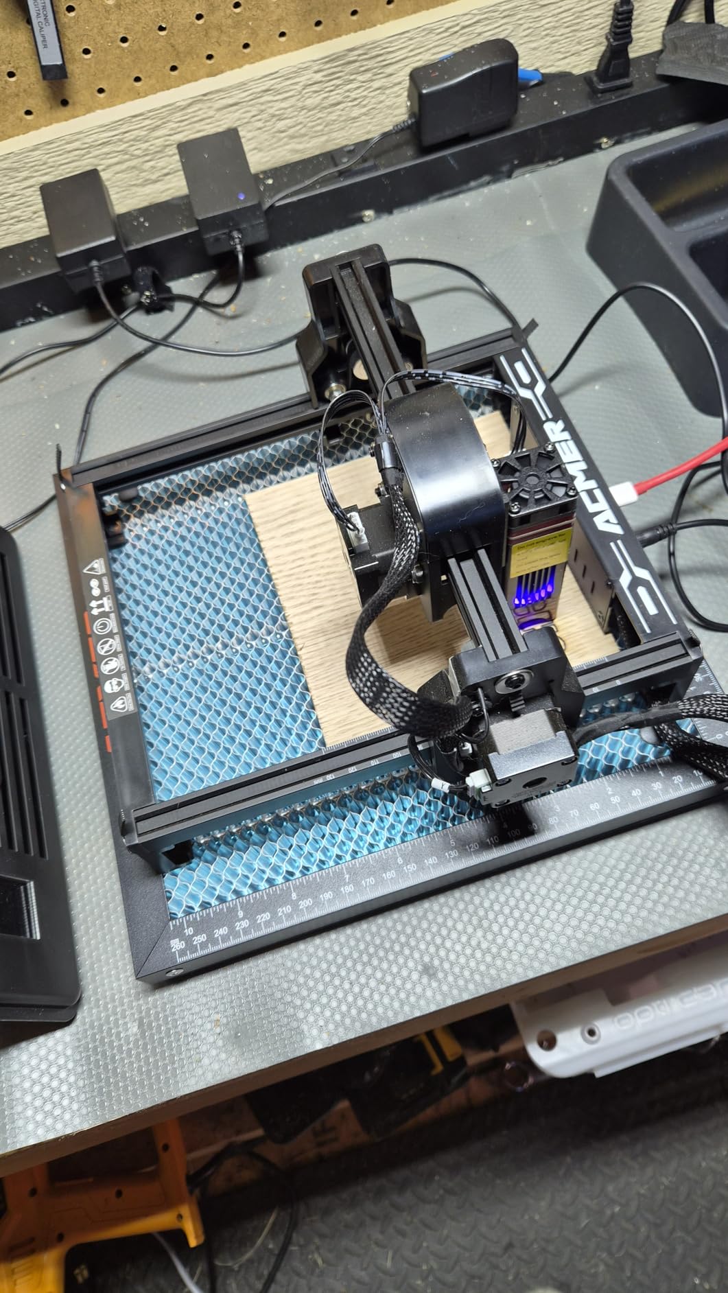 ACMER Honeycomb Laser Bed with Aluminum Plate, 330x330mm Cutting Table customer photo 1
