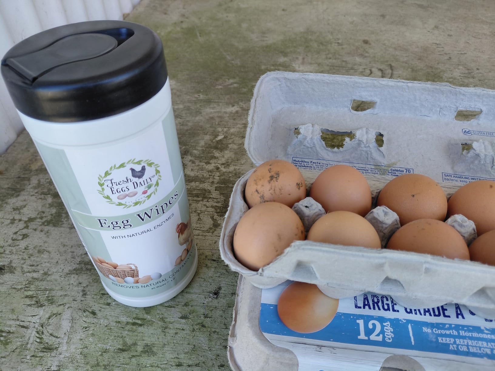 Fresh Eggs Daily Egg Wipes – Enzyme-Based Egg Cleaner for Backyard Chickens, No Rinse Needed, Natural Enzyme Formula – 40 Natural Cleaning Wipes customer photo 2