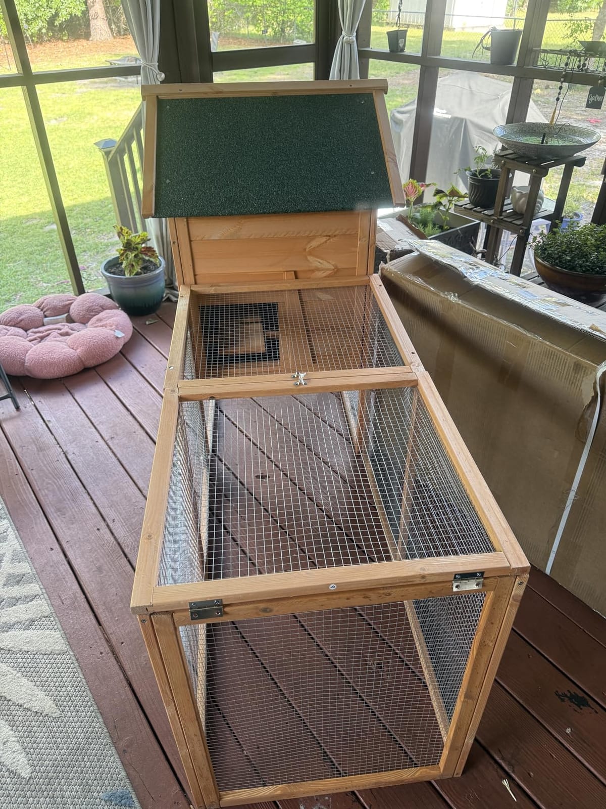 Outdoor Mobile Chicken Coop with Wheels and Sun Board for 4 Chickens customer photo 1