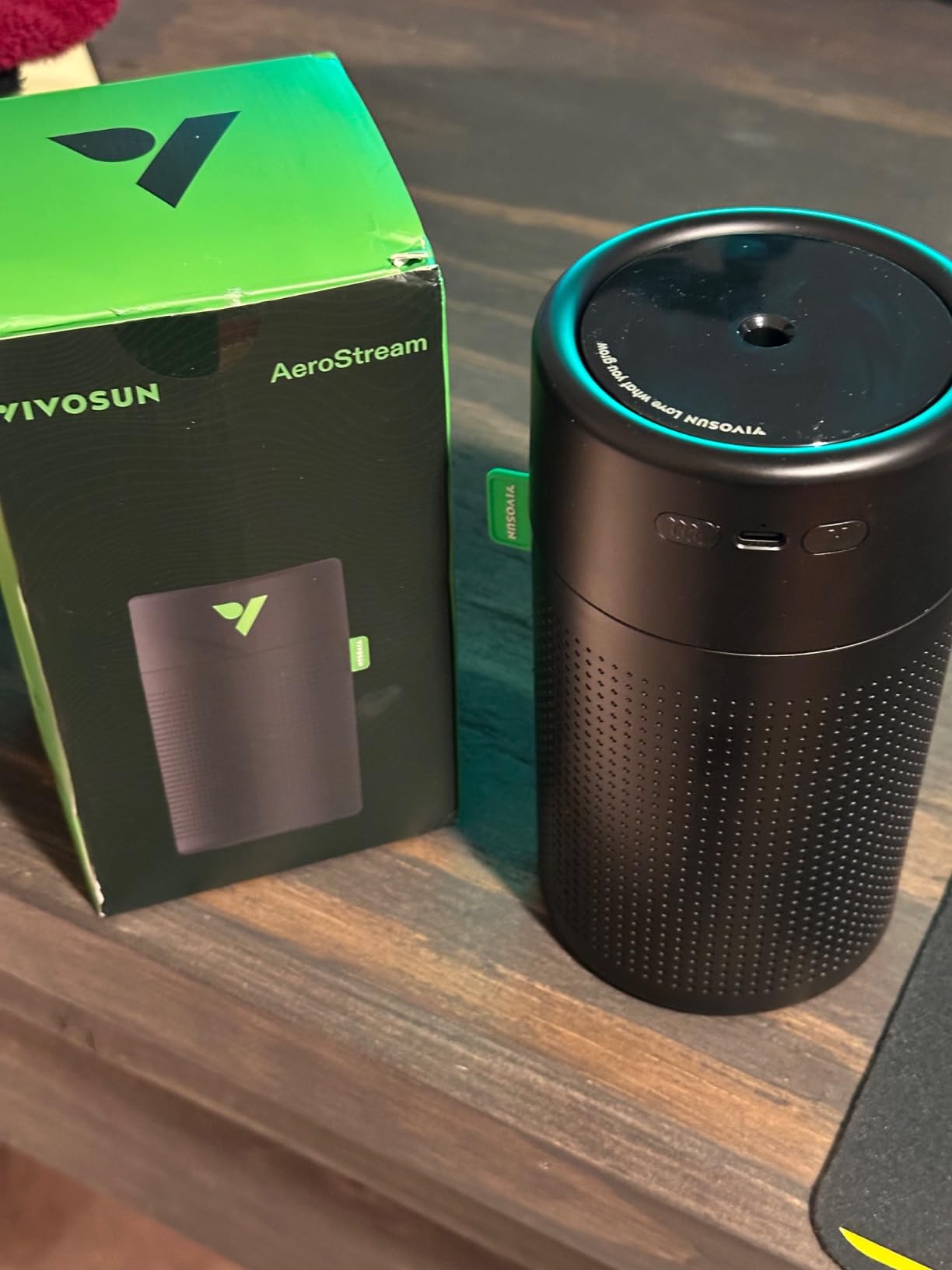 VIVOSUN AeroStream U075 USB Humidifier, 750ml Cool Mist Mini Humidifier with 2 Mist Modes, Auto Shut-Off, Smart Remote Control with VGrow, Designed for Small Grow Tents/VGrow (Pack of 2) customer photo 1